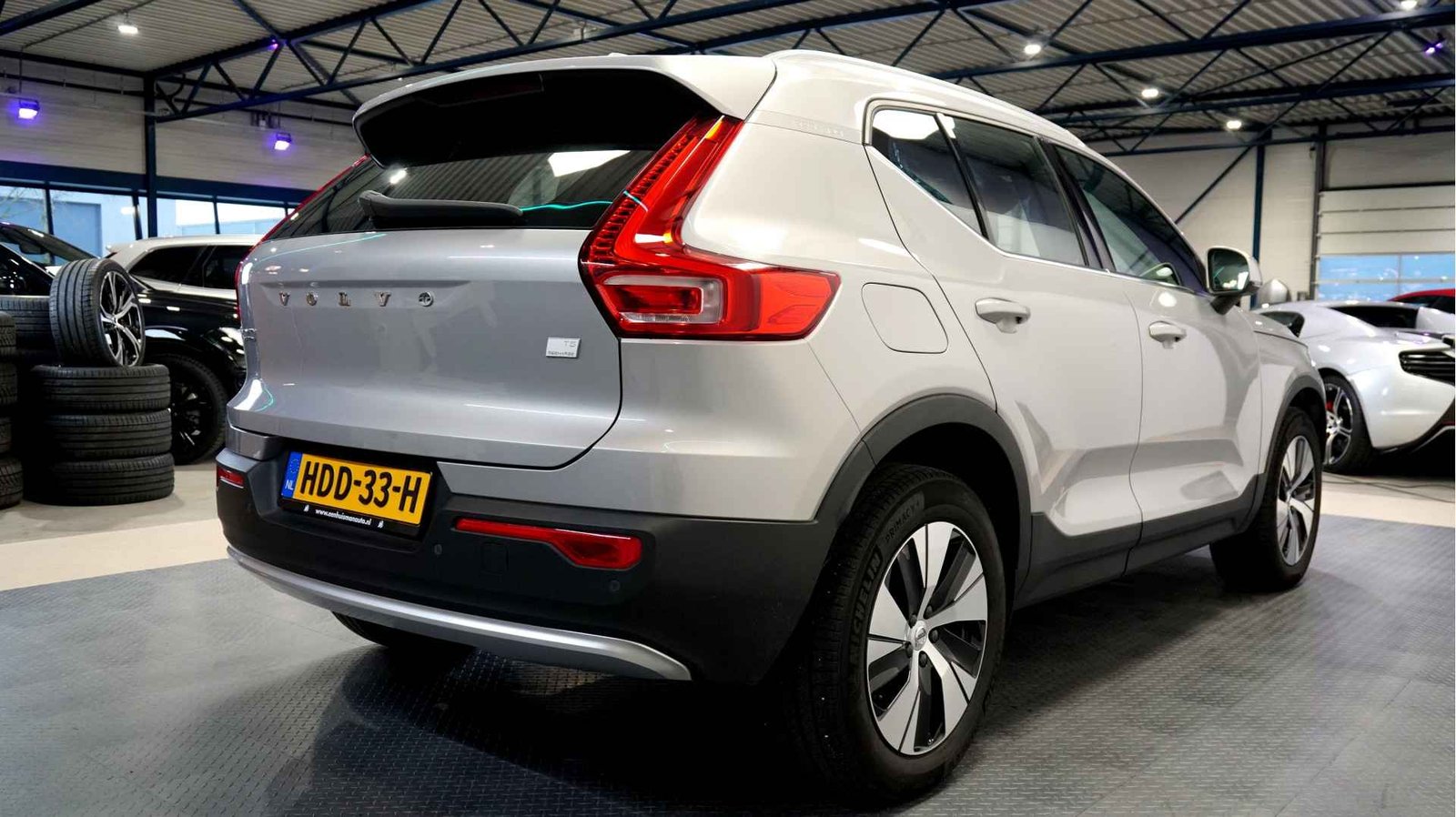 2022 Volvo XC40 1.5 T5 Plug-in Hybrid 262HP DCT7 FACELIFT - Image 3