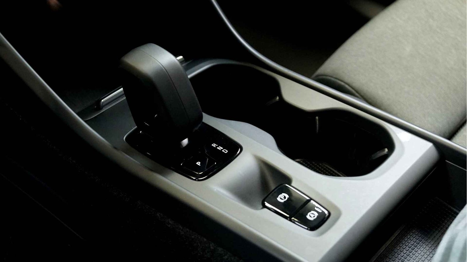2022 Volvo XC40 1.5 T5 Plug-in Hybrid 262HP DCT7 FACELIFT - Image 23
